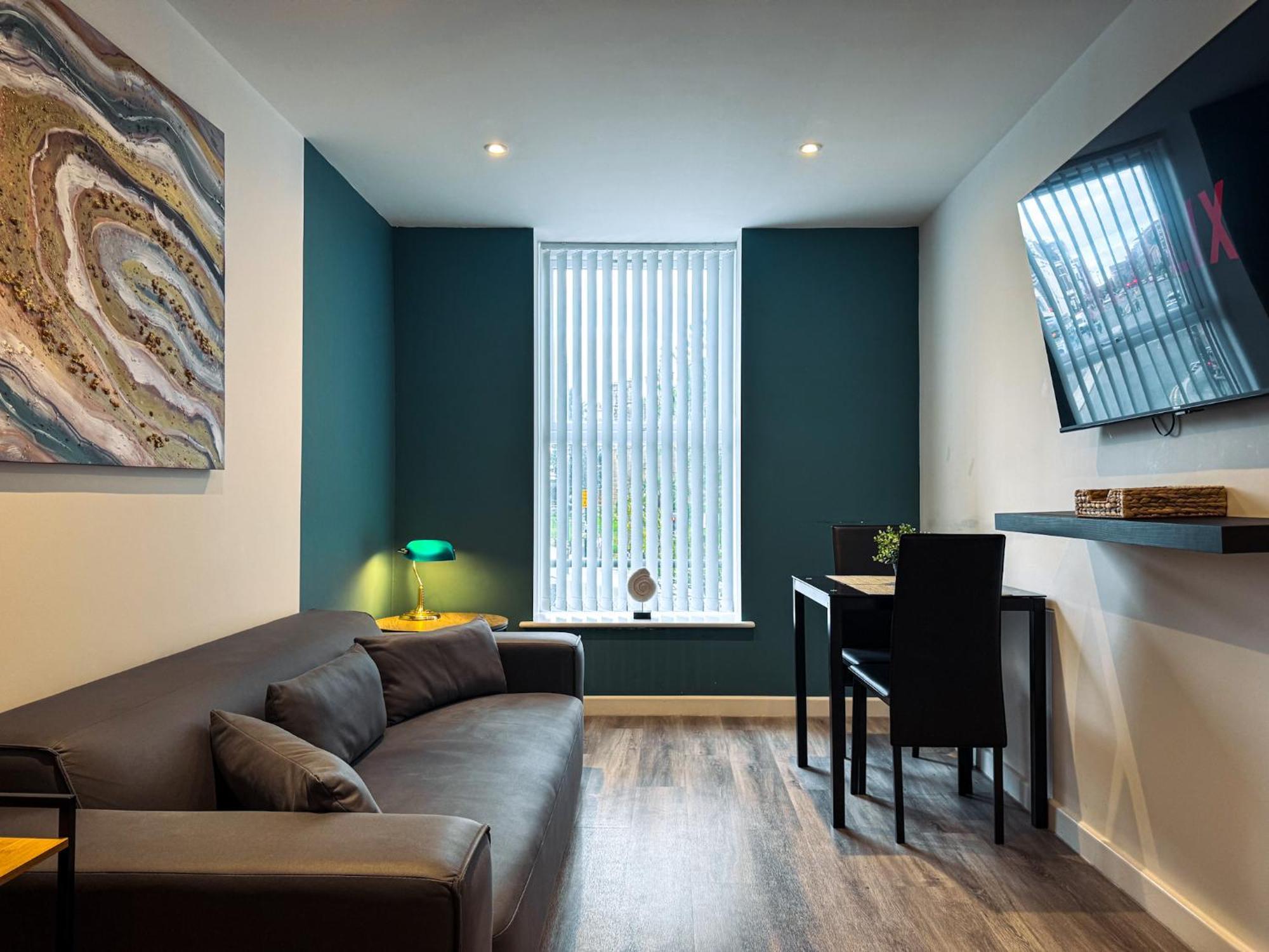 The Seven Suites Liverpool Exterior photo